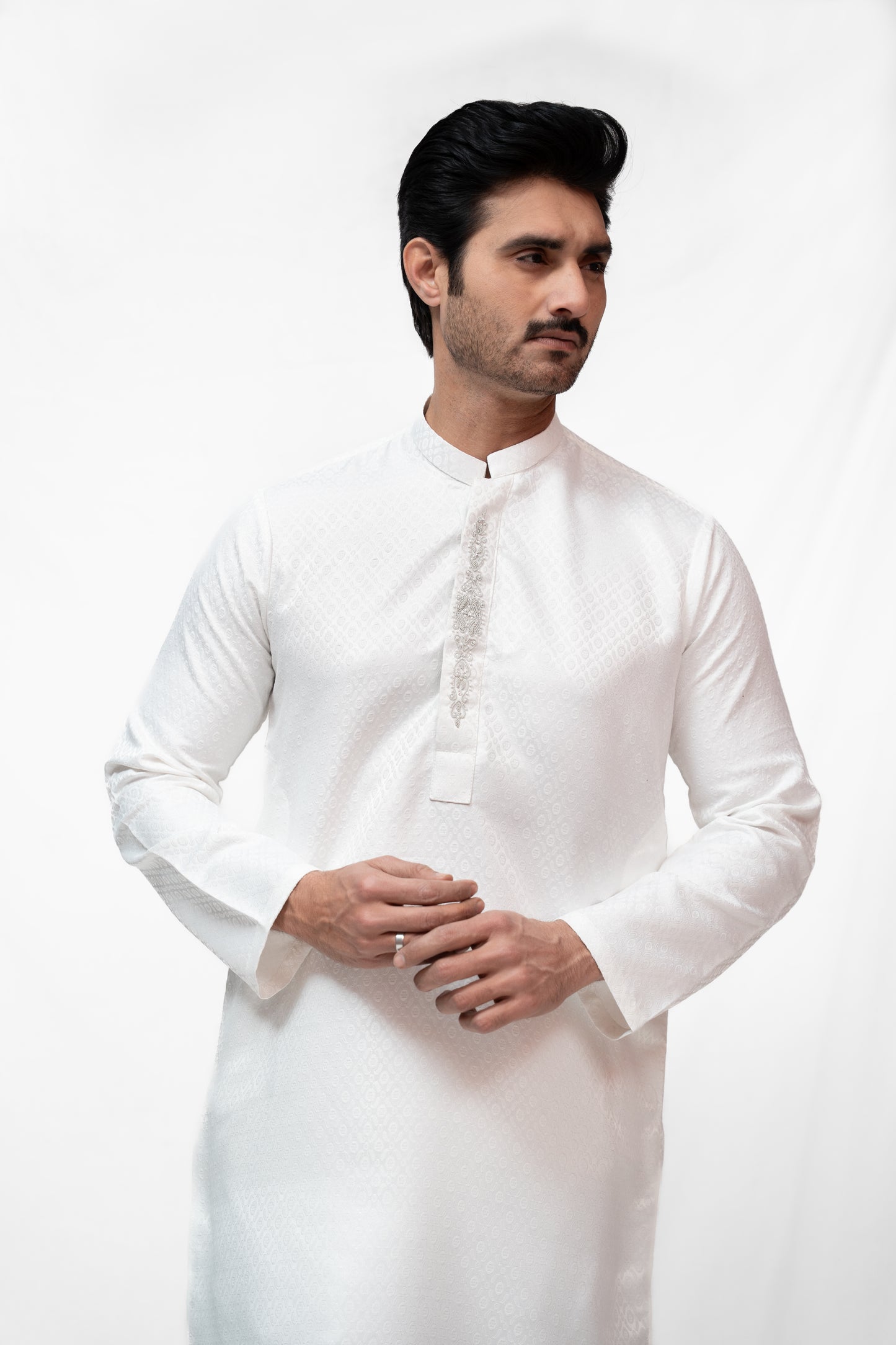 Safed White Jamawar Kurta Pajama