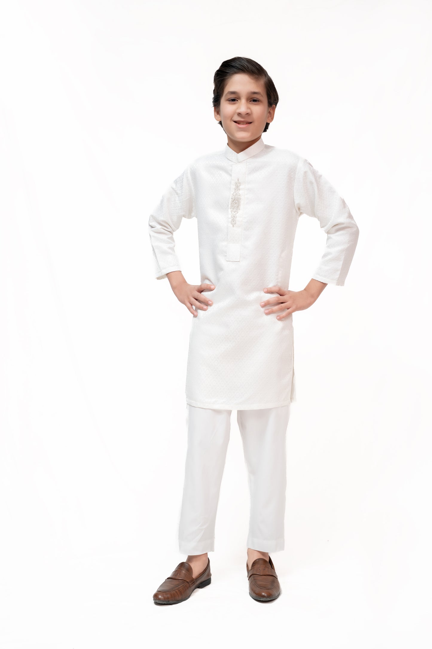 Safed White Boys Jamawar Kurta Pajama