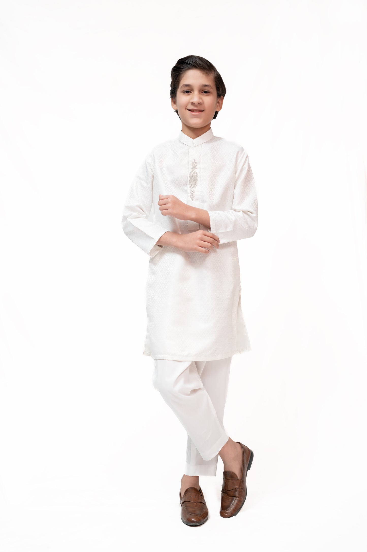 Safed White Boys Jamawar Kurta Pajama