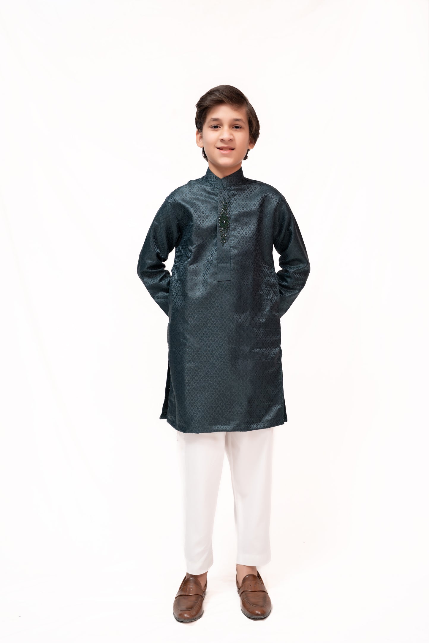 Zameen Green Boys Jamawar Kurta Pajama