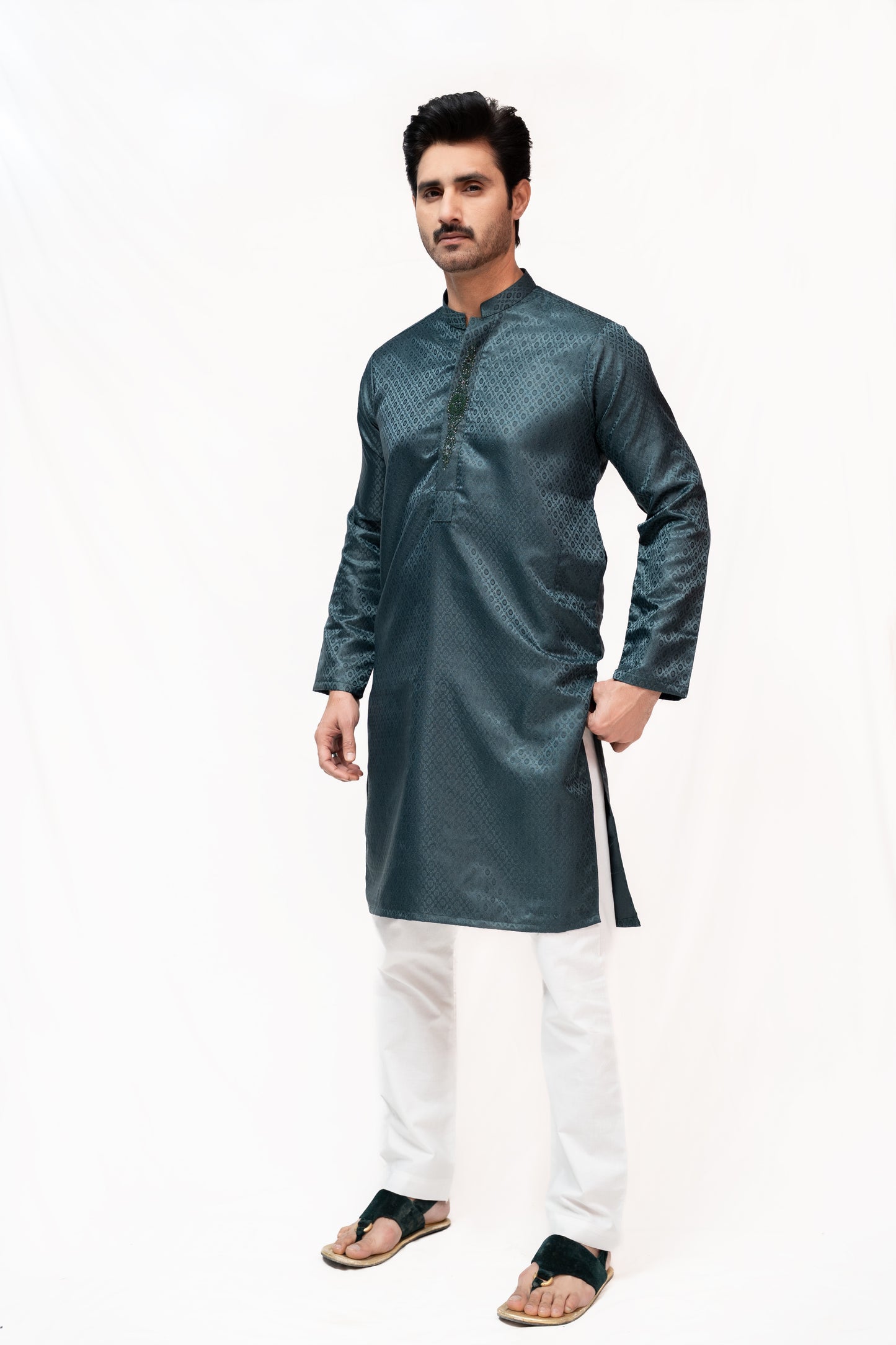 Zameen Green Jamawar Kurta Pajama