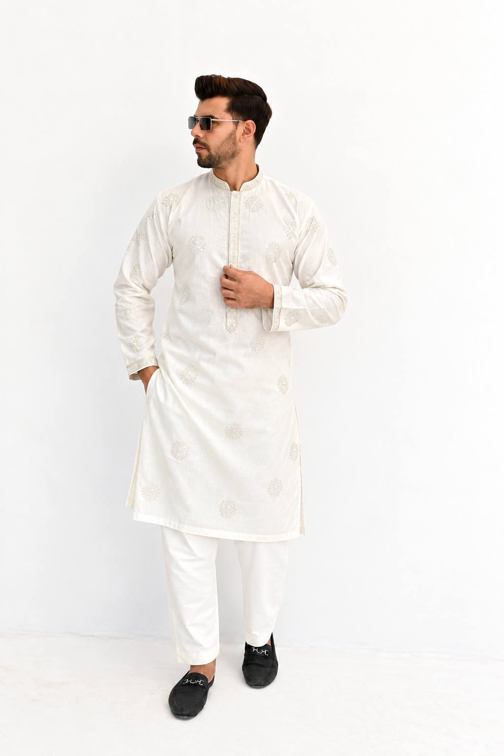 White Bloom Kurta Pajama